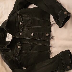 XS black denim cropped jacket